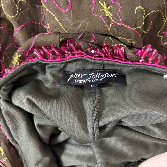 Betsey Johnson - Picture 9 of 11